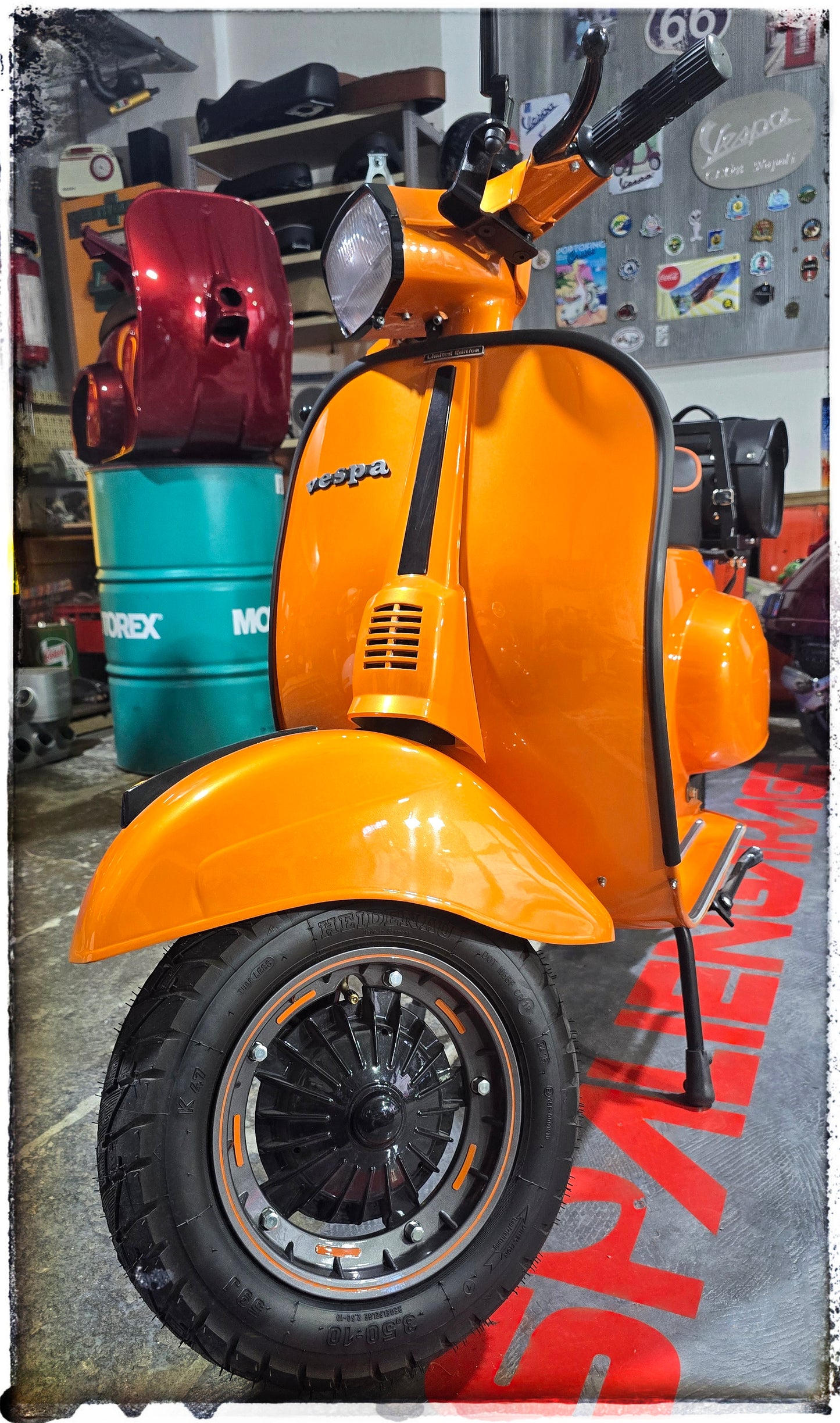 Vespa 50 Special - Edizione Lamborghini Color