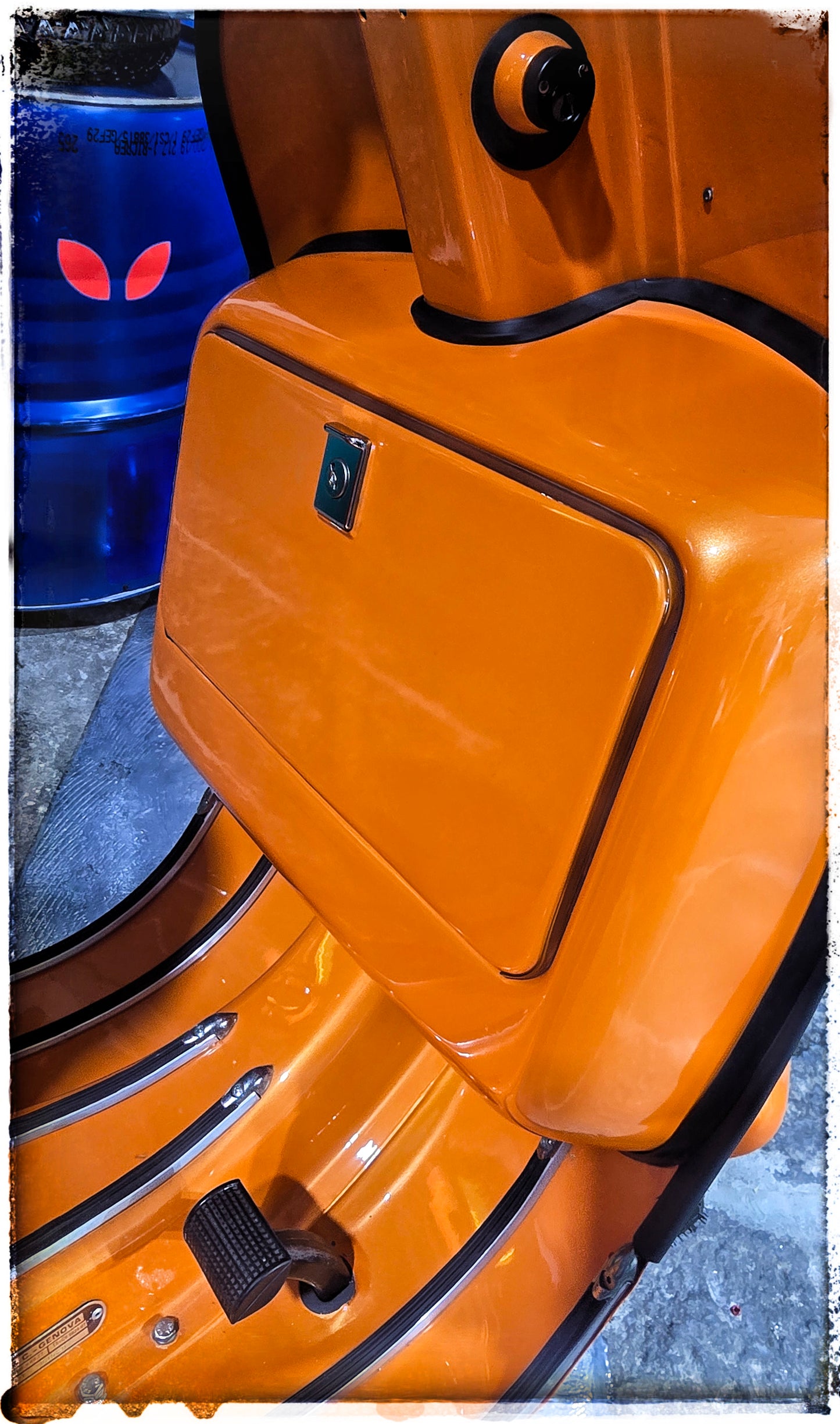 Vespa 50 Special - Edizione Lamborghini Color